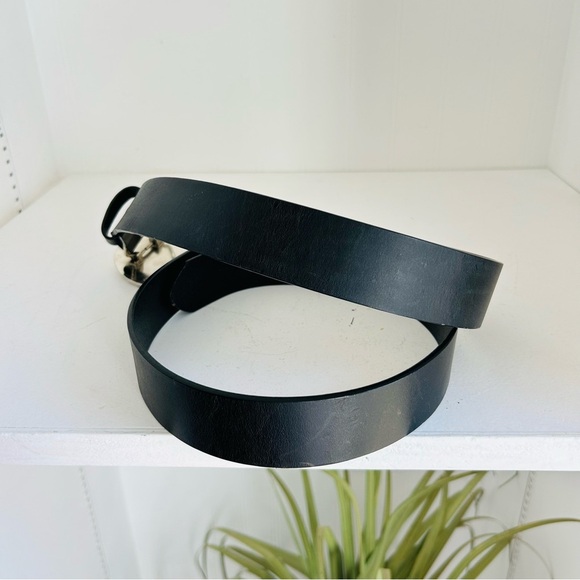 Vintage Badass Solid Black Leather belt with Iron Cross and Skull Belt Buckle 42 - Picture 4 of 7